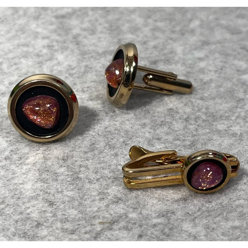 Vtg Hickok Dragons Breath Cufflinks Tie Tack Gold Tone USA Elegant Sophisticated